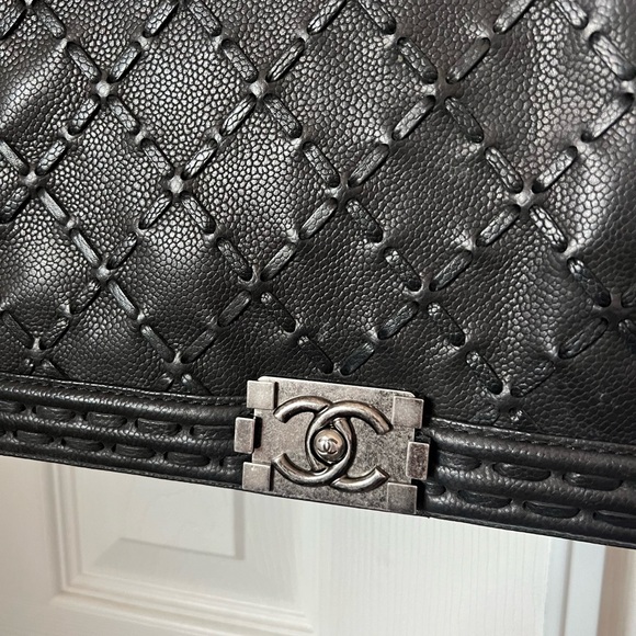 Authentic Large Paris-Dallas Chanel Whipstitch Boy Flap Bag - Picture 12 of 16